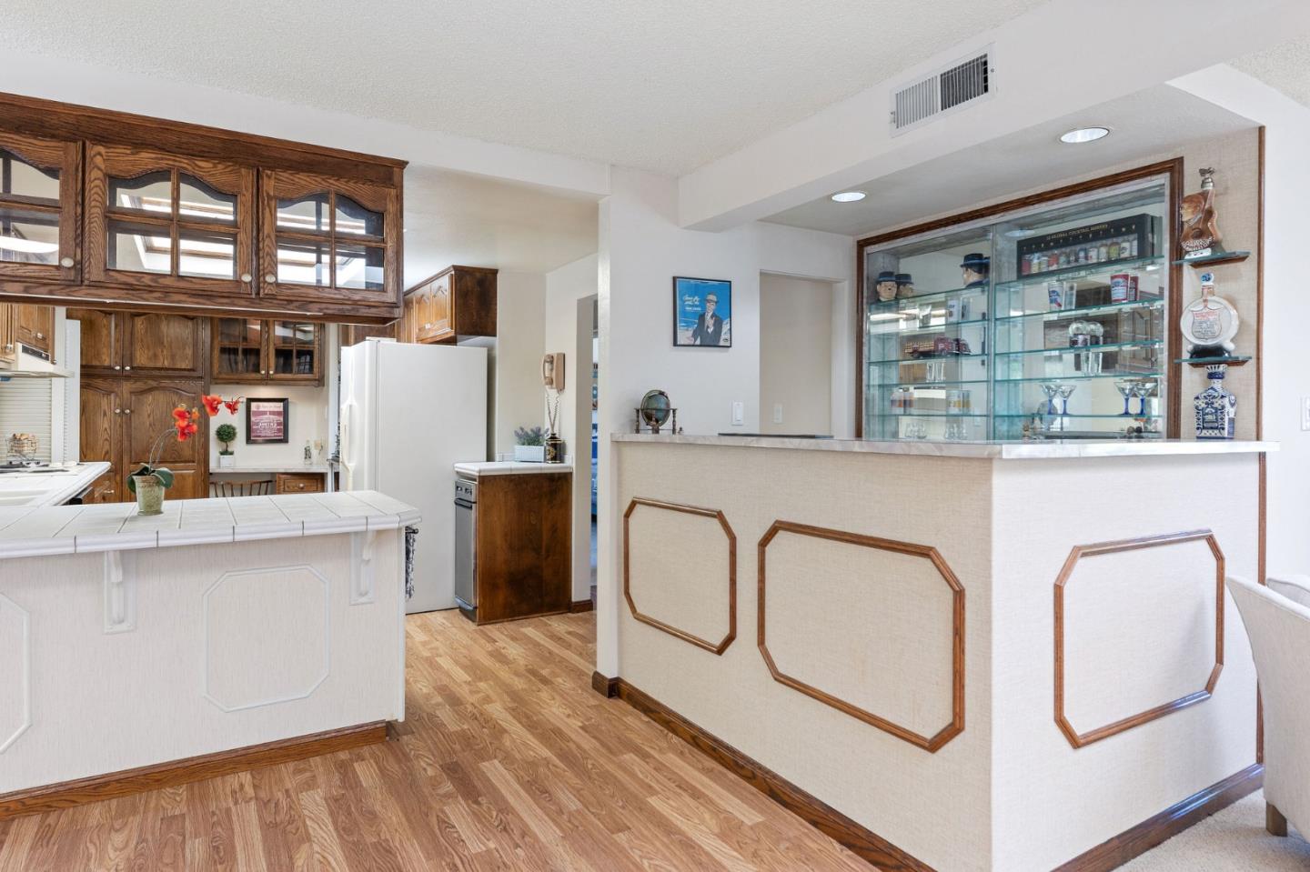 Detail Gallery Image 28 of 87 For 115 Conejo Dr, Millbrae,  CA 94030 - 3 Beds | 2 Baths