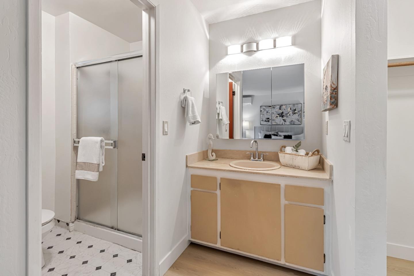 Detail Gallery Image 29 of 42 For 4131 Middle Park Dr, San Jose,  CA 95135 - 4 Beds | 2/1 Baths