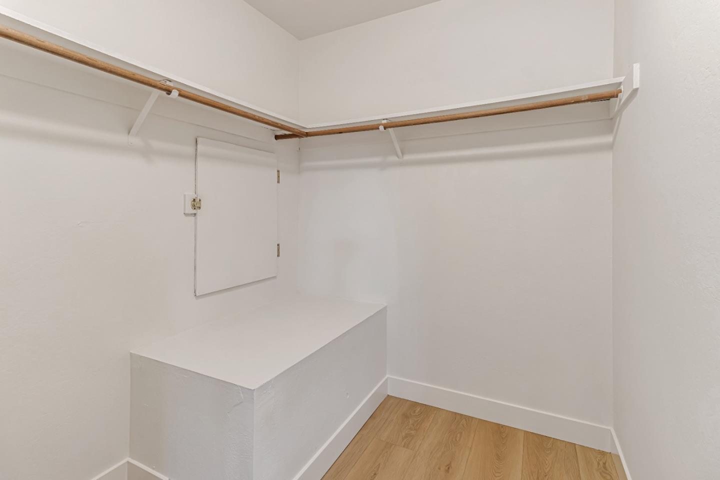 Detail Gallery Image 30 of 42 For 4131 Middle Park Dr, San Jose,  CA 95135 - 4 Beds | 2/1 Baths