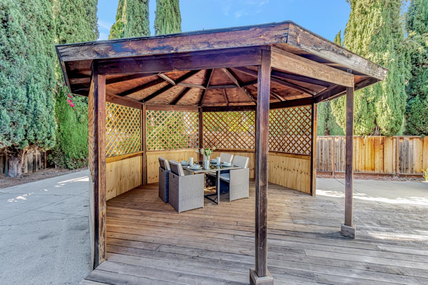 Detail Gallery Image 36 of 42 For 4131 Middle Park Dr, San Jose,  CA 95135 - 4 Beds | 2/1 Baths
