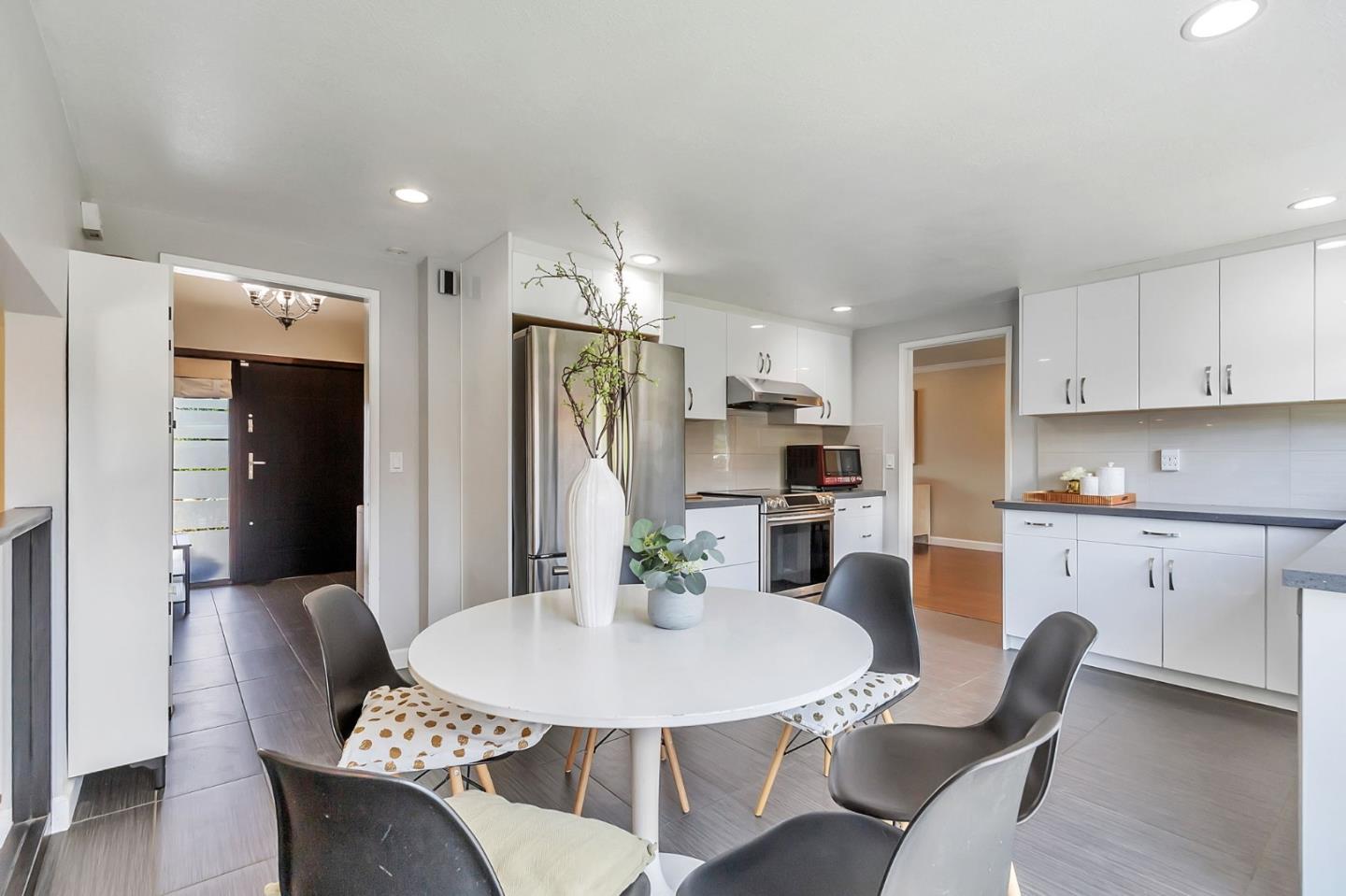 Detail Gallery Image 15 of 40 For 1178 San Moritz Dr, San Jose,  CA 95132 - 4 Beds | 3 Baths
