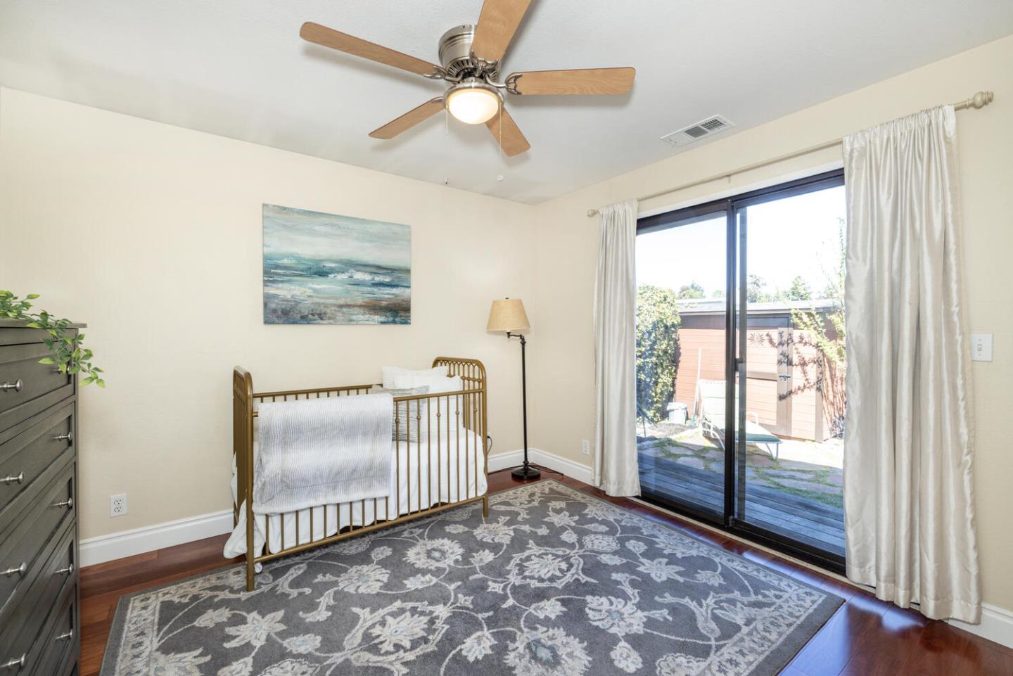 Detail Gallery Image 20 of 35 For 515 Lanyard Dr, Redwood Shores,  CA 94065 - 3 Beds | 2 Baths