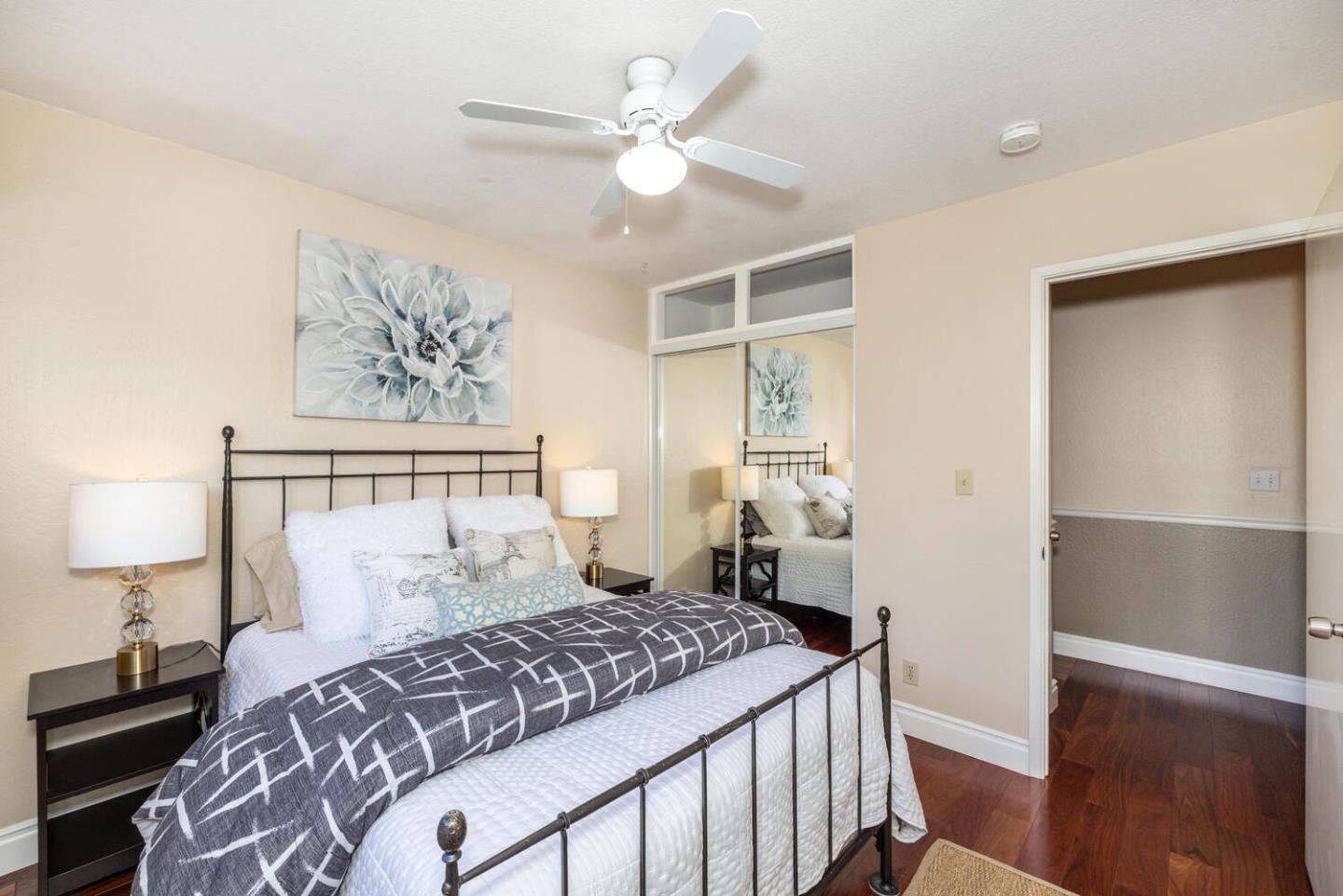Detail Gallery Image 23 of 35 For 515 Lanyard Dr, Redwood Shores,  CA 94065 - 3 Beds | 2 Baths