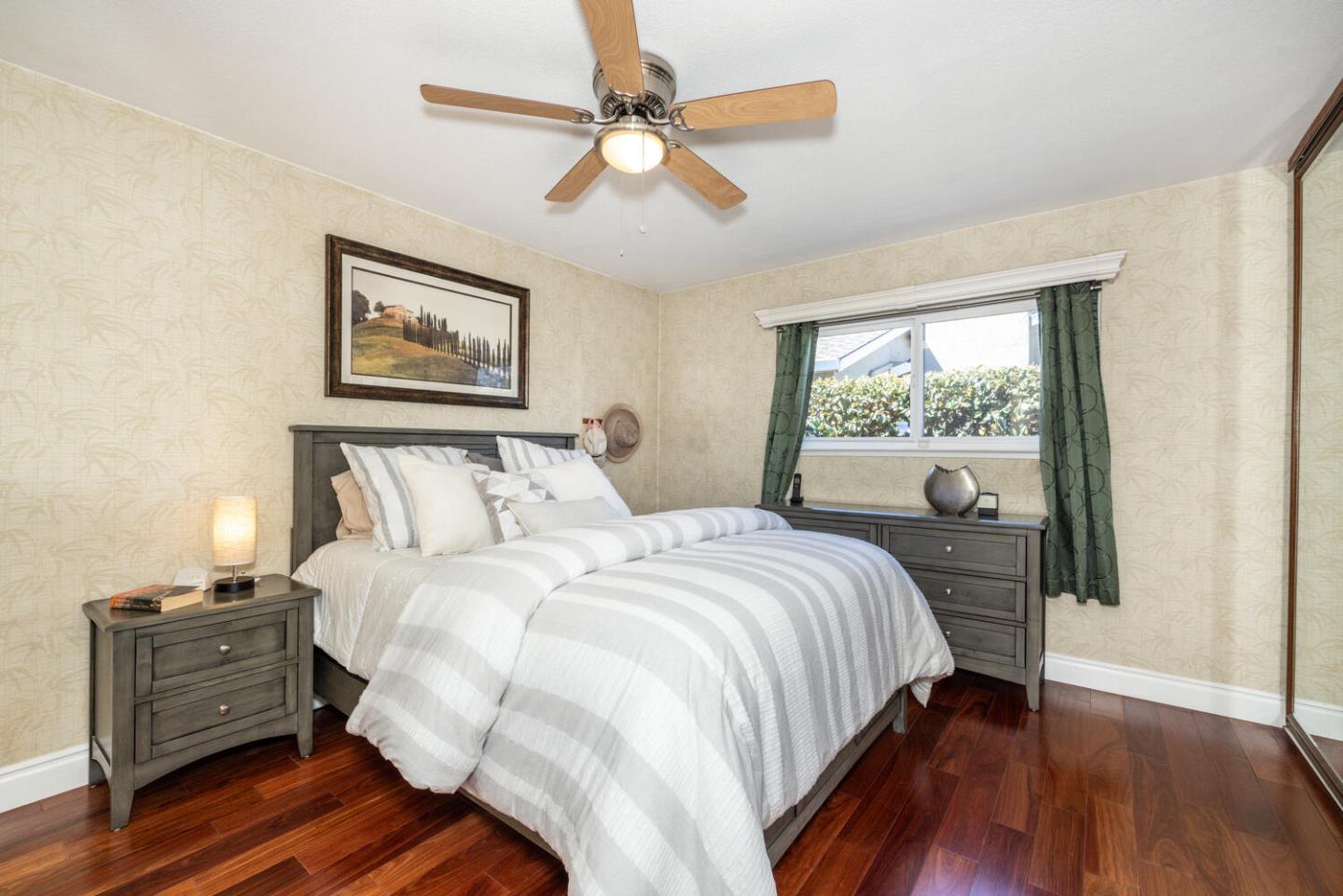 Detail Gallery Image 26 of 35 For 515 Lanyard Dr, Redwood Shores,  CA 94065 - 3 Beds | 2 Baths