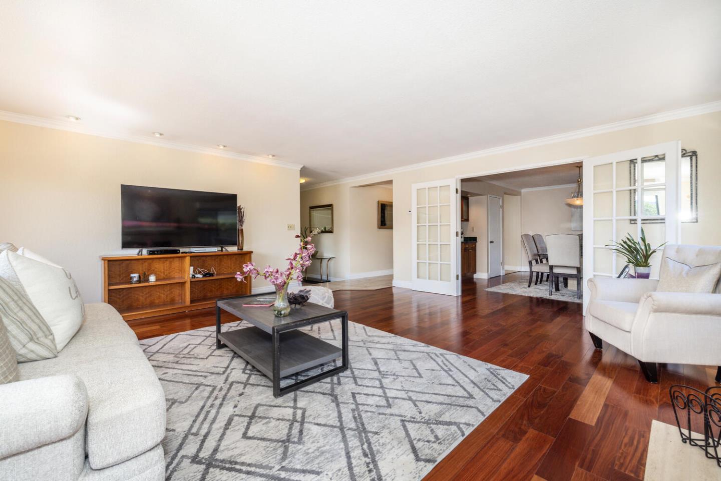 Detail Gallery Image 7 of 35 For 515 Lanyard Dr, Redwood Shores,  CA 94065 - 3 Beds | 2 Baths