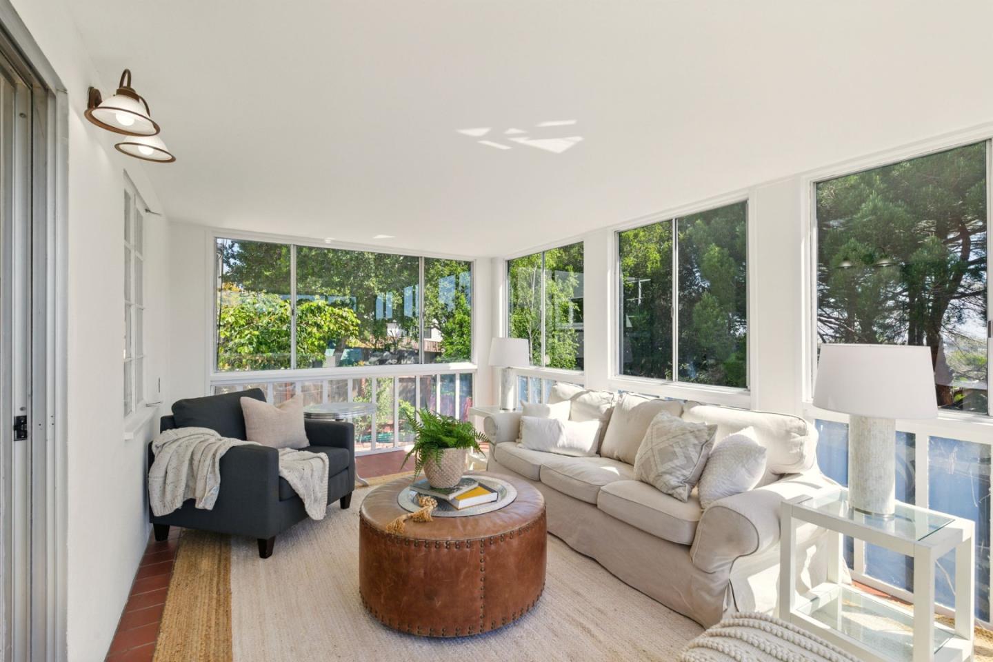 Detail Gallery Image 12 of 35 For 623 Bayview Ave, Millbrae,  CA 94030 - 3 Beds | 2 Baths