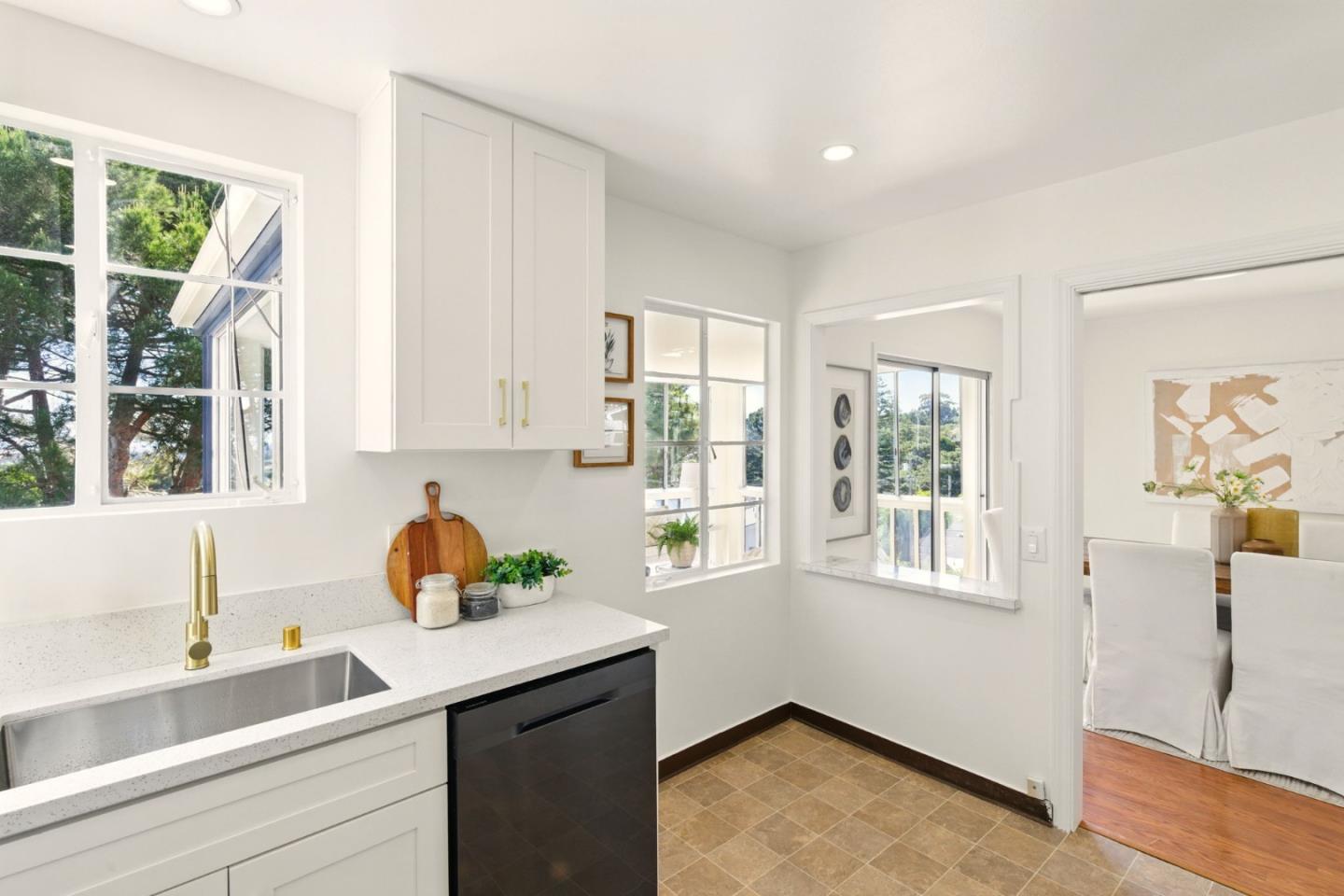 Detail Gallery Image 18 of 35 For 623 Bayview Ave, Millbrae,  CA 94030 - 3 Beds | 2 Baths