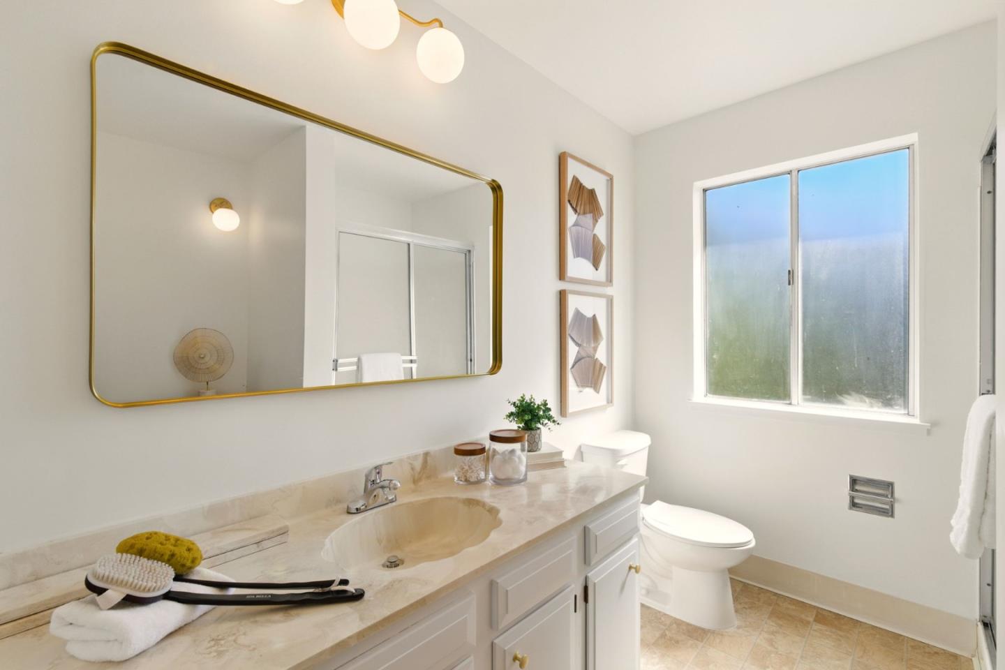 Detail Gallery Image 21 of 35 For 623 Bayview Ave, Millbrae,  CA 94030 - 3 Beds | 2 Baths