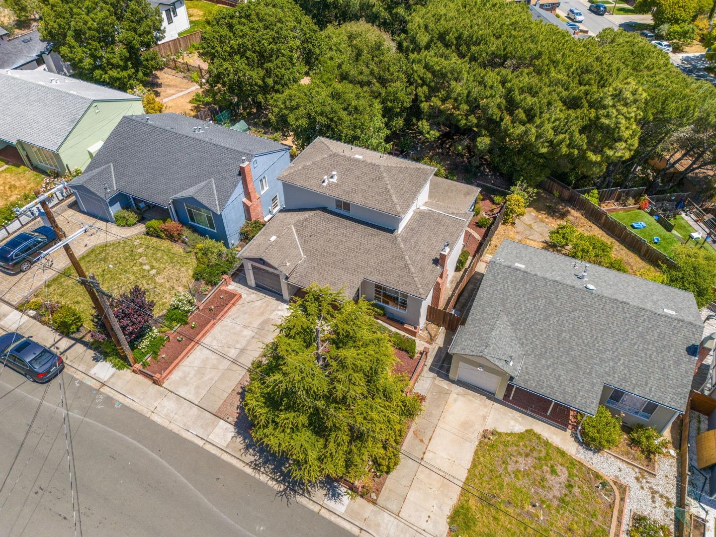 Detail Gallery Image 32 of 35 For 623 Bayview Ave, Millbrae,  CA 94030 - 3 Beds | 2 Baths