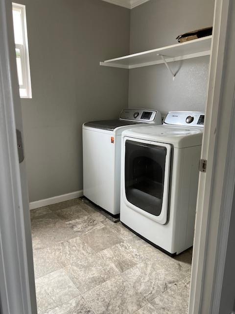 Detail Gallery Image 13 of 19 For 9582 Cherry Grove Cir, Sacramento,  CA 95829 - 5 Beds | 3/1 Baths