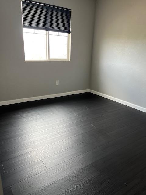 Detail Gallery Image 15 of 19 For 9582 Cherry Grove Cir, Sacramento,  CA 95829 - 5 Beds | 3/1 Baths