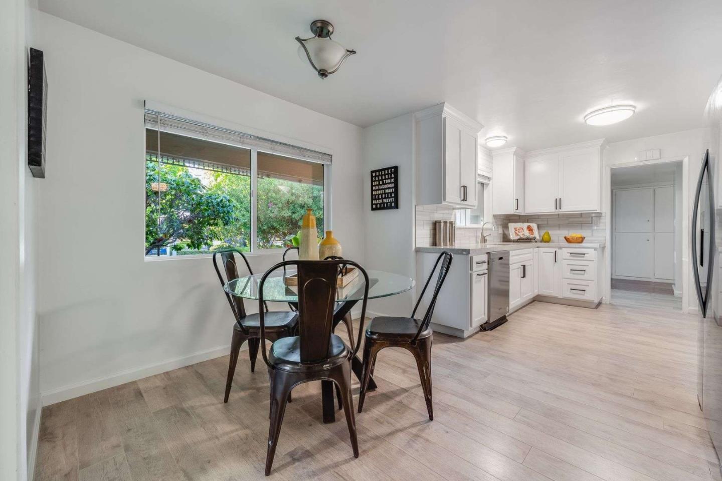 Detail Gallery Image 10 of 61 For 2760 Cheryl Ann Ct, San Jose,  CA 95124 - 4 Beds | 2/1 Baths