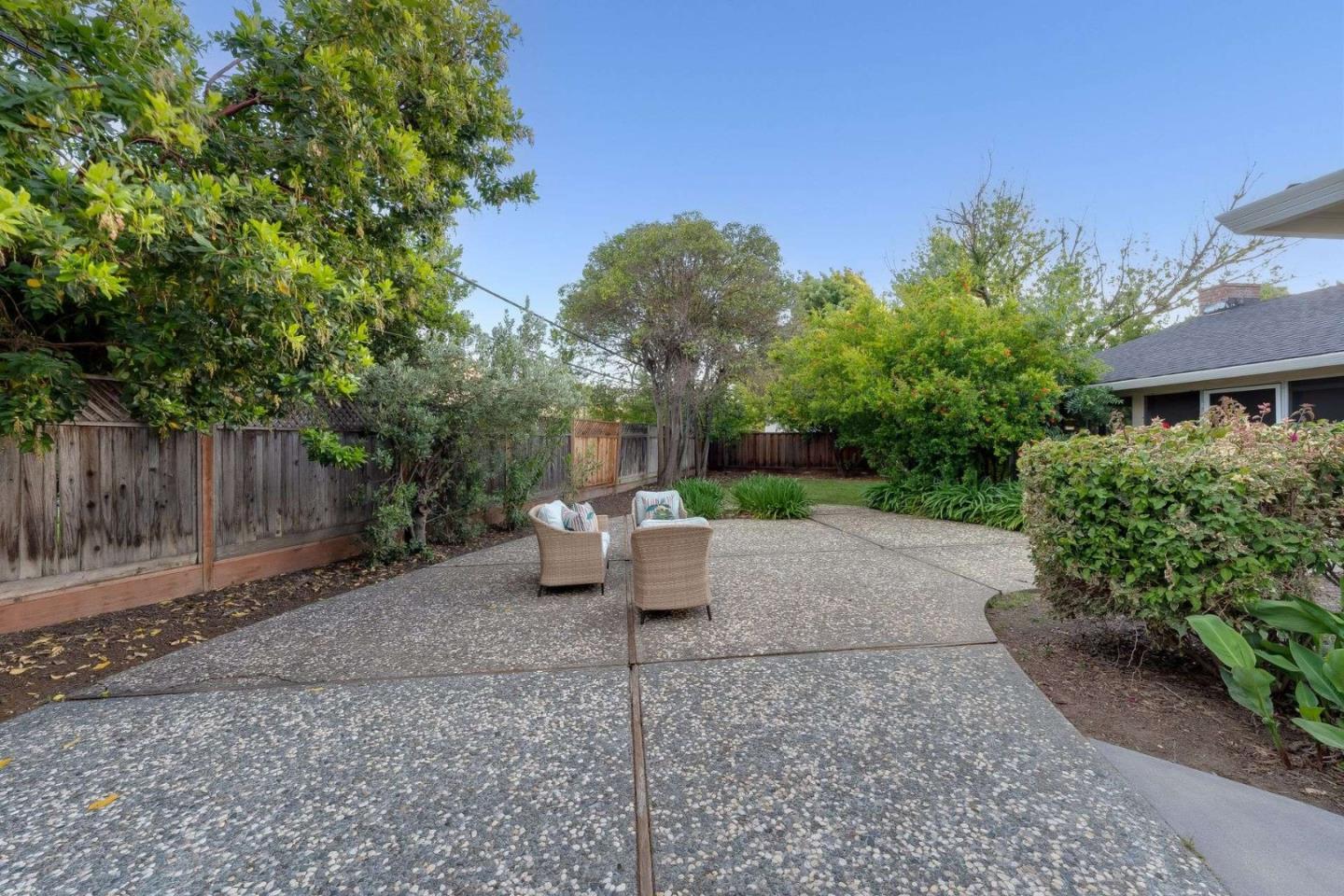 Detail Gallery Image 37 of 61 For 2760 Cheryl Ann Ct, San Jose,  CA 95124 - 4 Beds | 2/1 Baths