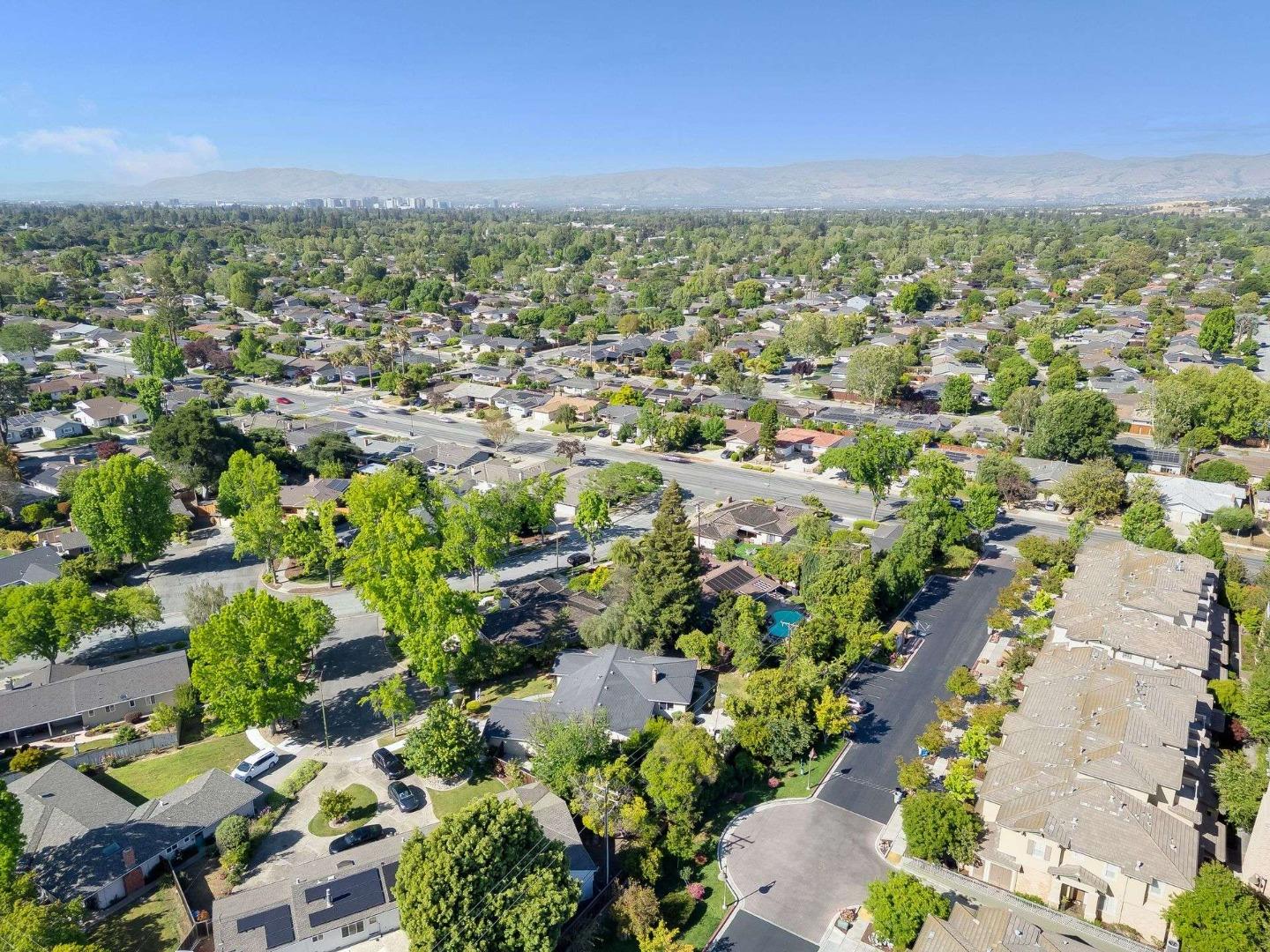 Detail Gallery Image 53 of 61 For 2760 Cheryl Ann Ct, San Jose,  CA 95124 - 4 Beds | 2/1 Baths