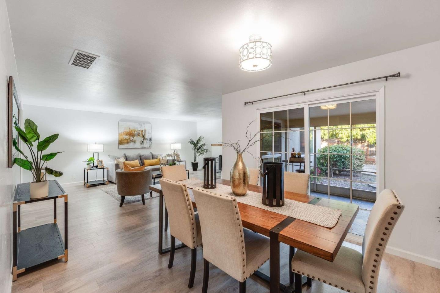 Detail Gallery Image 9 of 61 For 2760 Cheryl Ann Ct, San Jose,  CA 95124 - 4 Beds | 2/1 Baths