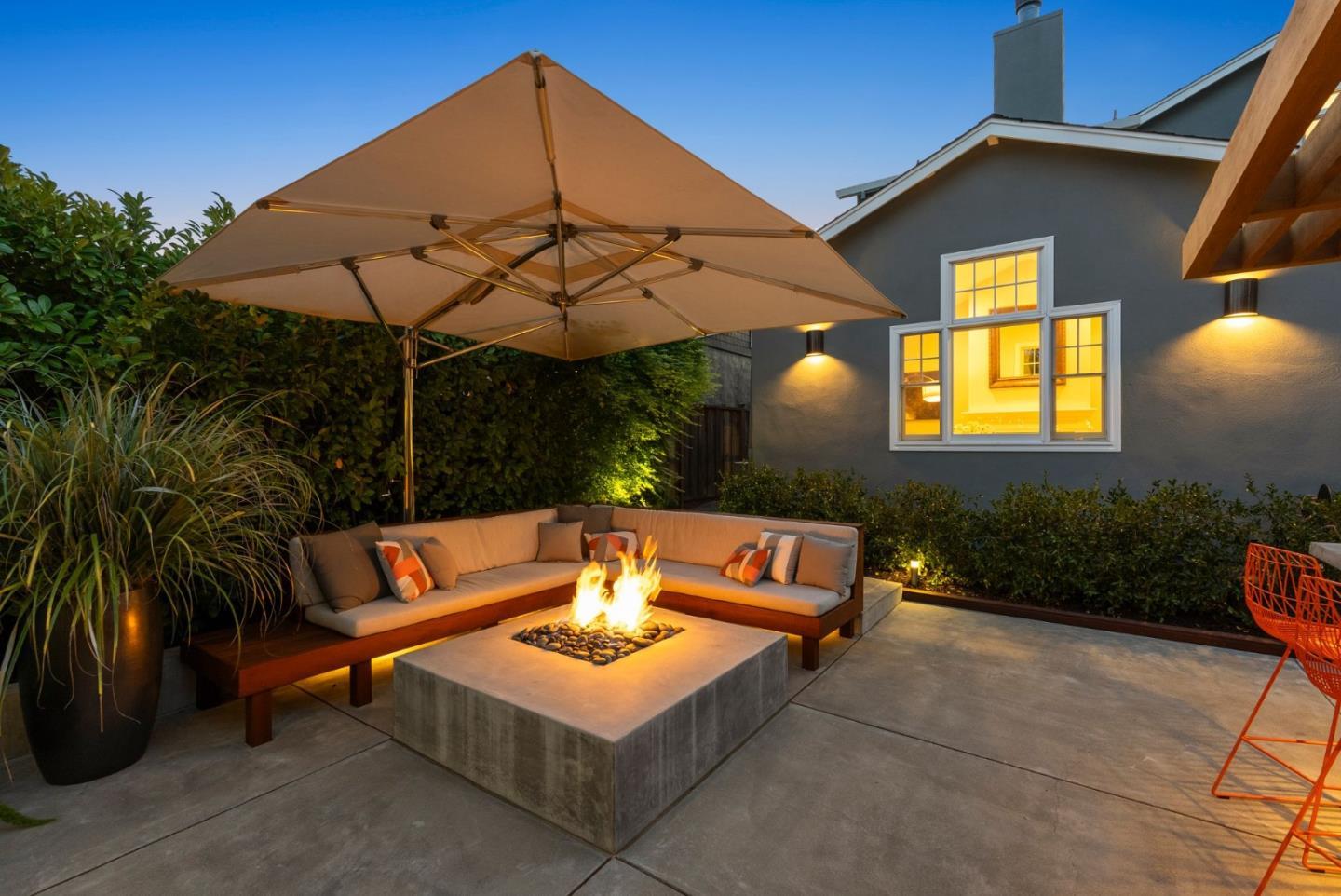 Detail Gallery Image 47 of 70 For 113 Wildwood Ave, San Carlos,  CA 94070 - 5 Beds | 3 Baths
