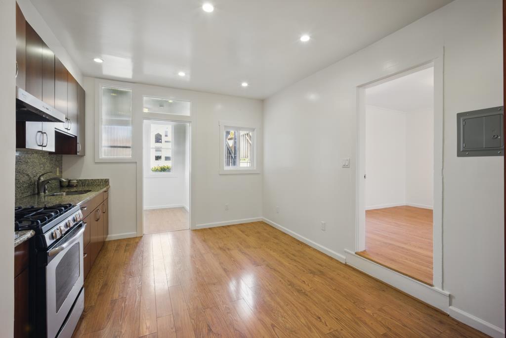 Detail Gallery Image 22 of 34 For 126-128 Lisbon St, San Francisco,  CA 94112 - – Beds | – Baths