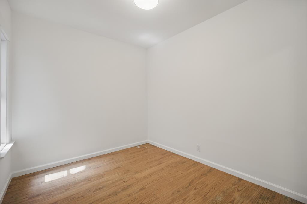 Detail Gallery Image 24 of 34 For 126-128 Lisbon St, San Francisco,  CA 94112 - – Beds | – Baths