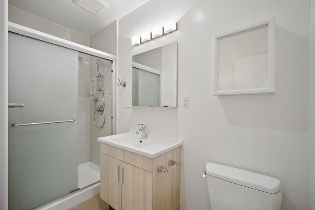 Detail Gallery Image 28 of 34 For 126-128 Lisbon St, San Francisco,  CA 94112 - – Beds | – Baths