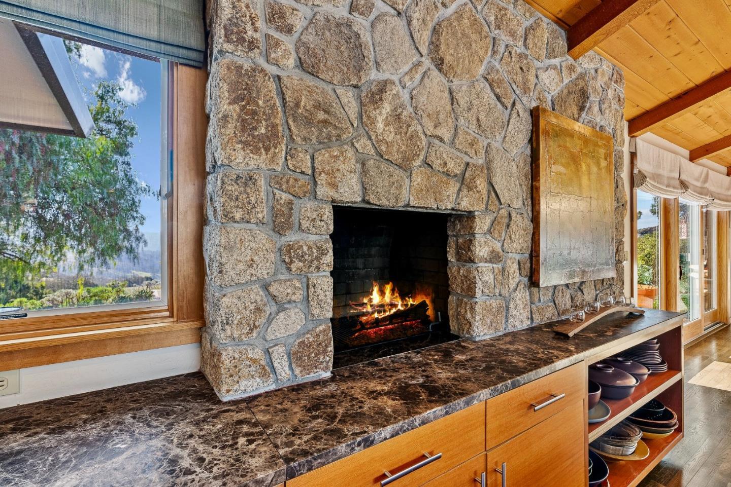 Detail Gallery Image 16 of 54 For 17755 Corral Del Cielo Rd, Corral De Tierra,  CA 93908 - 4 Beds | 2/1 Baths