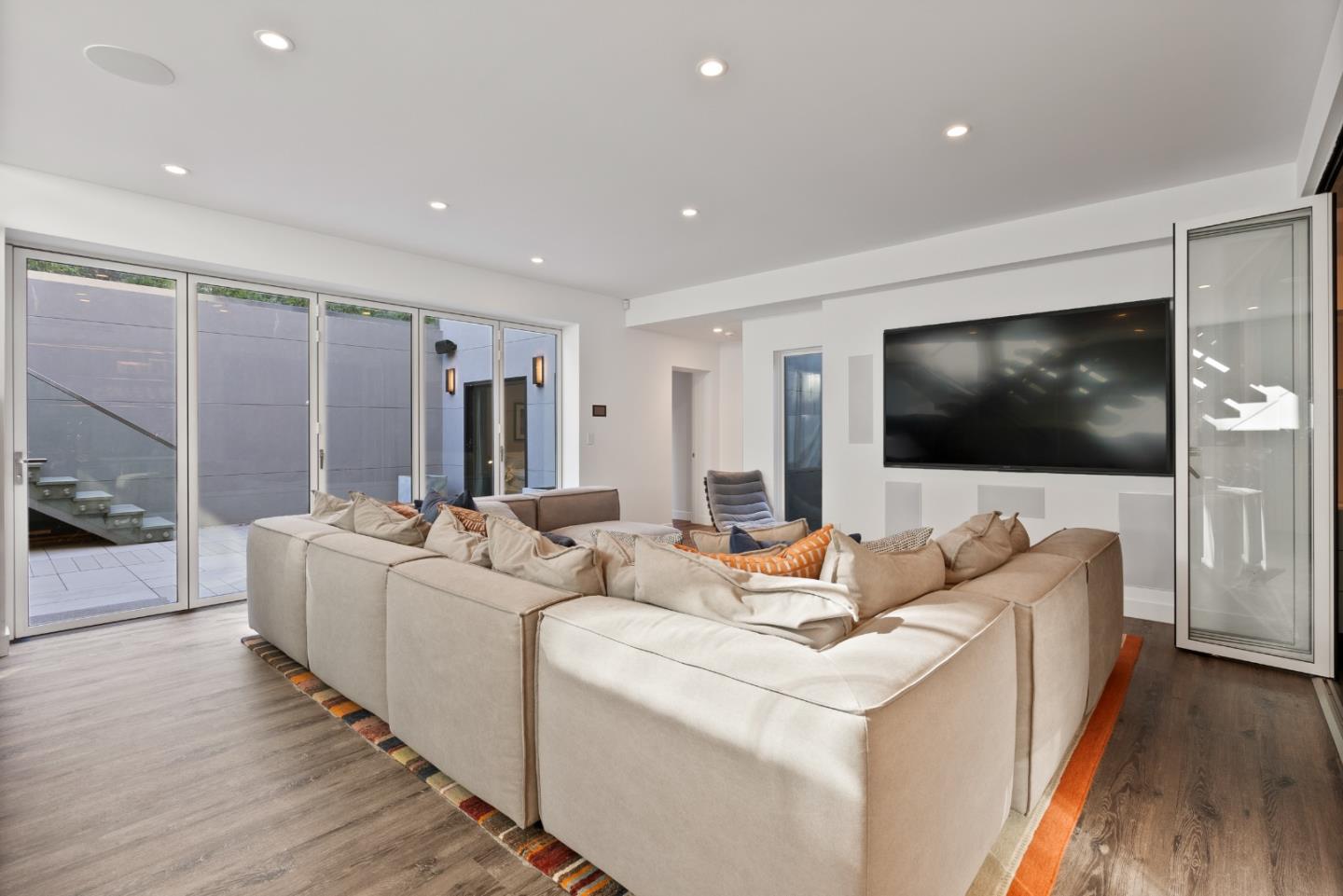 Detail Gallery Image 37 of 51 For 26960 Orchard Hill Ln, Los Altos Hills,  CA 94022 - 7 Beds | 7/1 Baths