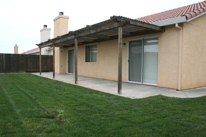 Detail Gallery Image 4 of 8 For 13735 Deleon, Santa Nella,  CA 95322 - 3 Beds | 2 Baths