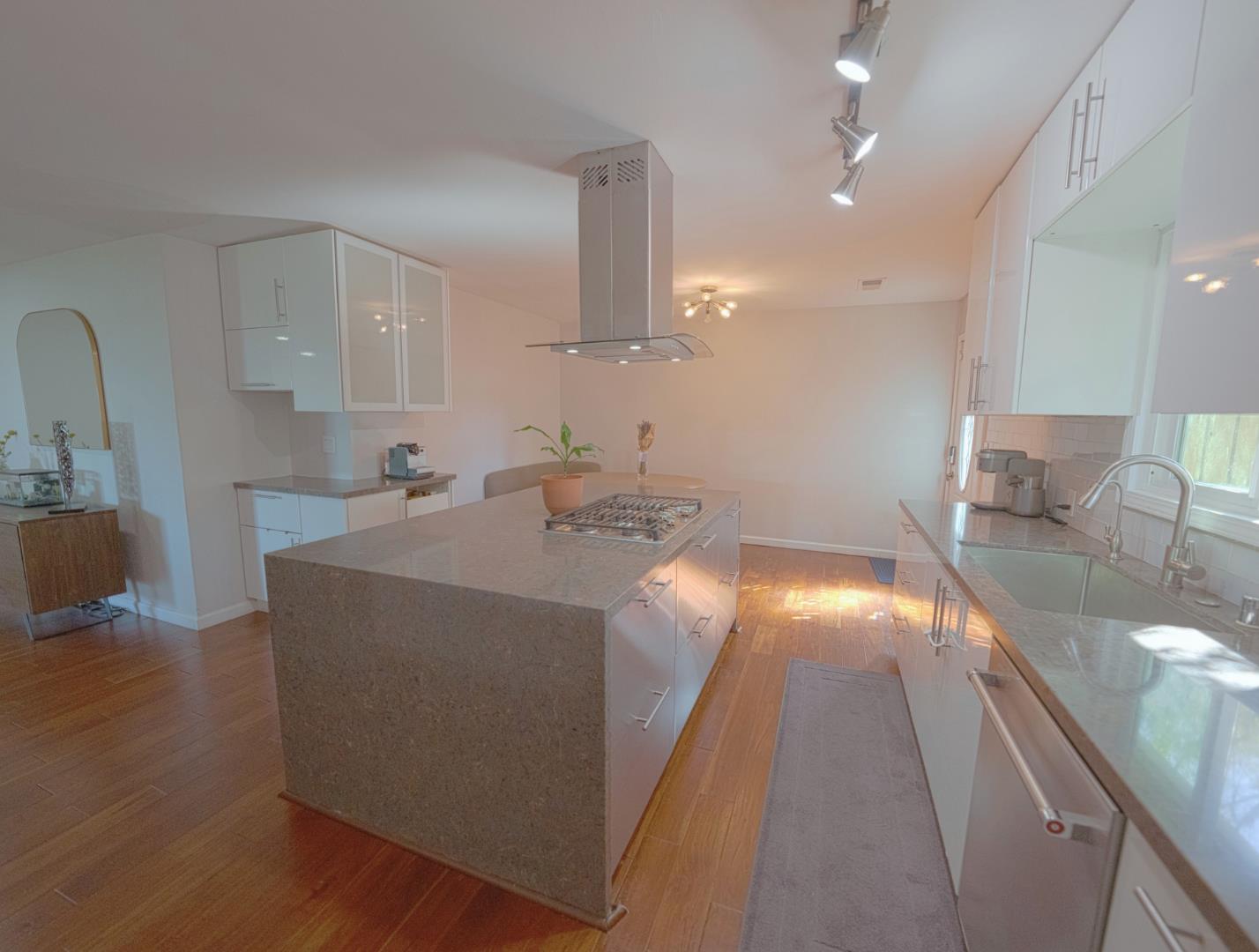 Detail Gallery Image 17 of 33 For 3432 Dominick Ct, San Jose,  CA 95127 - 4 Beds | 2 Baths