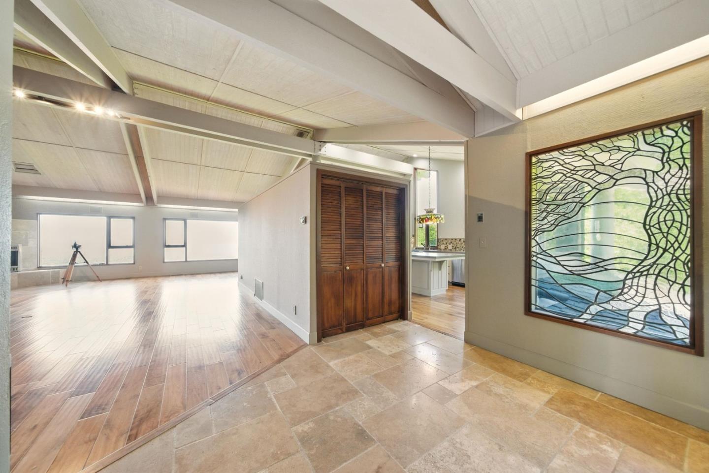 Detail Gallery Image 10 of 55 For 16190 Maya Way, Los Gatos,  CA 95030 - 4 Beds | 2/1 Baths