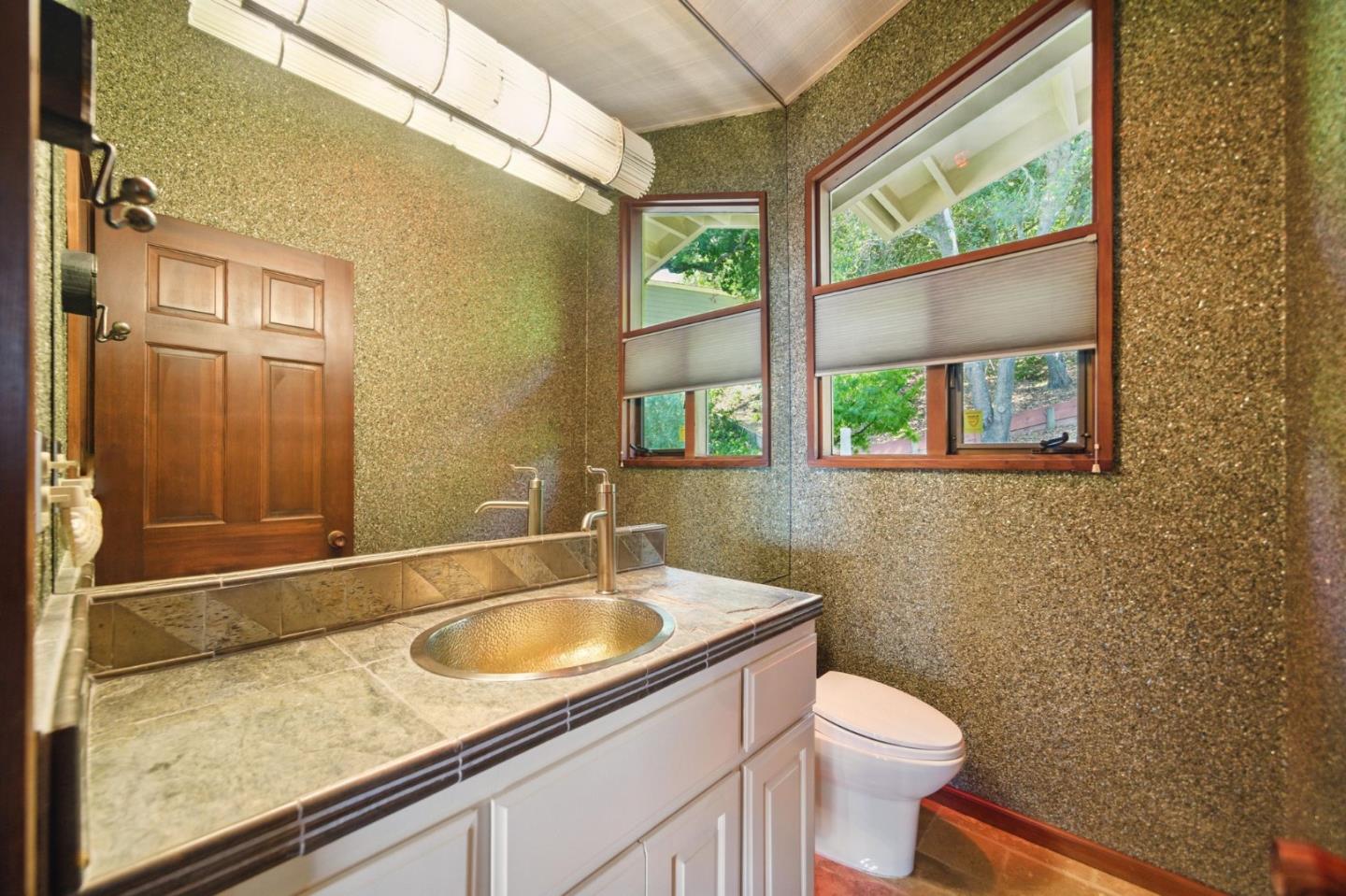 Detail Gallery Image 21 of 55 For 16190 Maya Way, Los Gatos,  CA 95030 - 4 Beds | 2/1 Baths