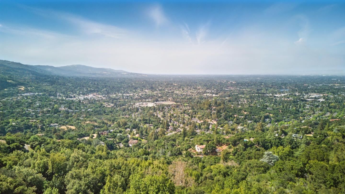 Detail Gallery Image 5 of 55 For 16190 Maya Way, Los Gatos,  CA 95030 - 4 Beds | 2/1 Baths