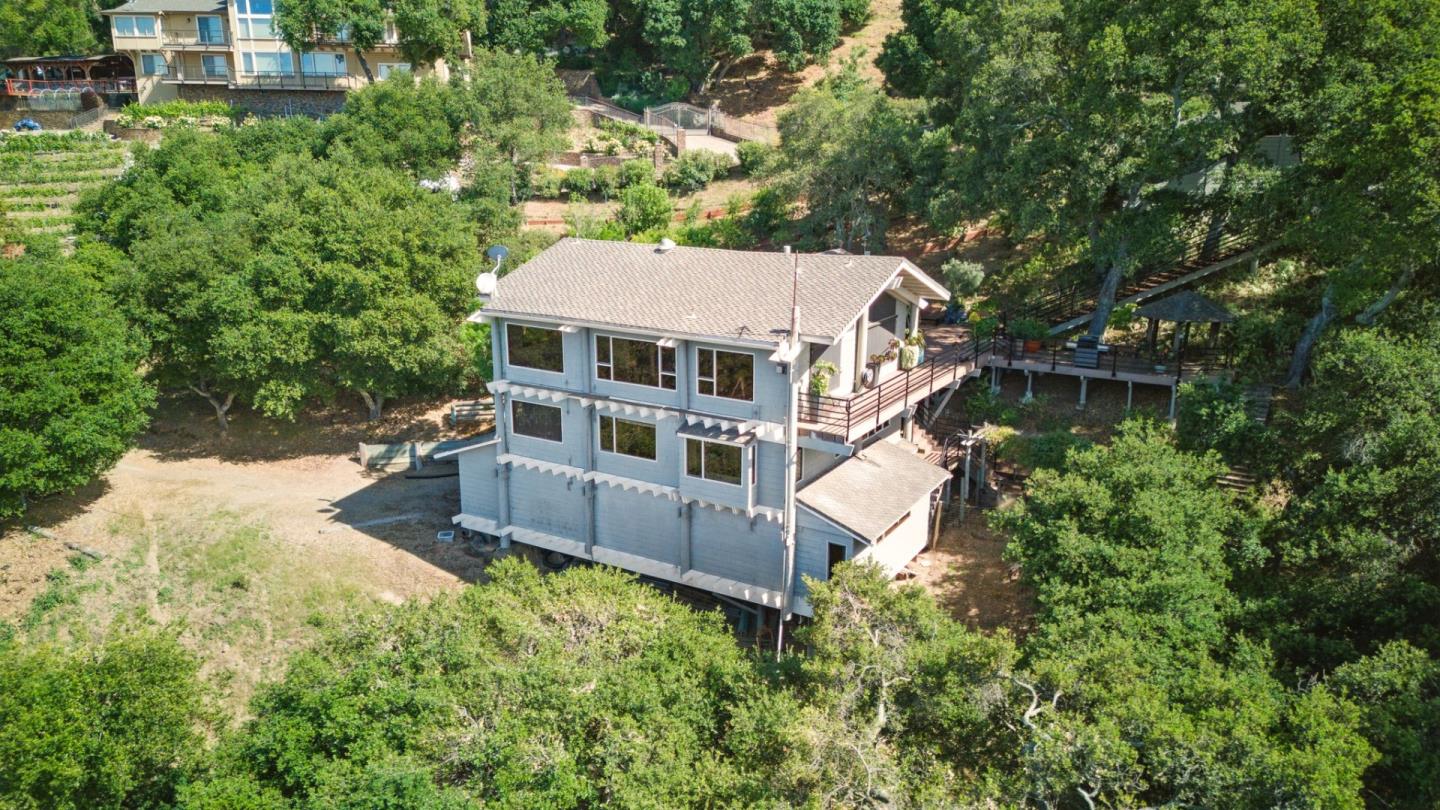 Detail Gallery Image 6 of 55 For 16190 Maya Way, Los Gatos,  CA 95030 - 4 Beds | 2/1 Baths