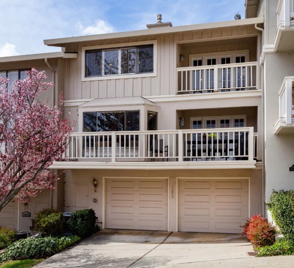 Detail Gallery Image 7 of 7 For 14673 Fieldstone Dr, Saratoga,  CA 95070 - 4 Beds | 2/1 Baths