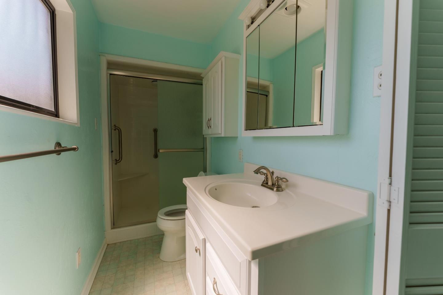 Detail Gallery Image 16 of 22 For 13 Orange Dr, Salinas,  CA 93901 - 3 Beds | 2 Baths