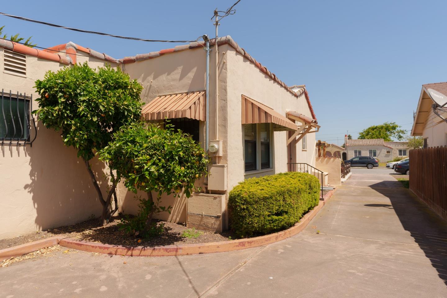 Detail Gallery Image 22 of 22 For 13 Orange Dr, Salinas,  CA 93901 - 3 Beds | 2 Baths
