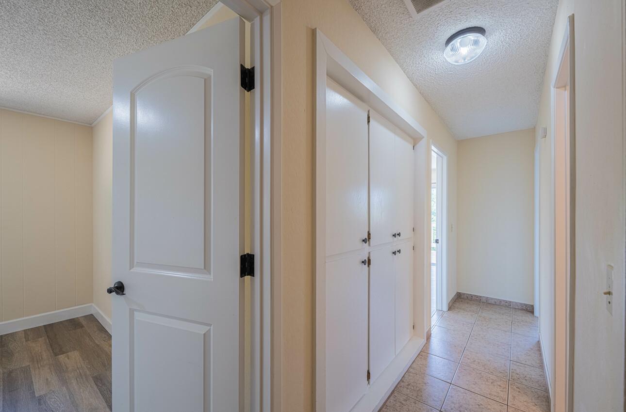 Detail Gallery Image 11 of 41 For 9773 Borromeo Dr, Salinas,  CA 93907 - 3 Beds | 2 Baths