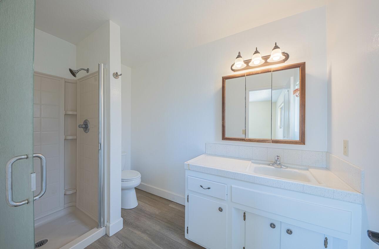 Detail Gallery Image 13 of 41 For 9773 Borromeo Dr, Salinas,  CA 93907 - 3 Beds | 2 Baths