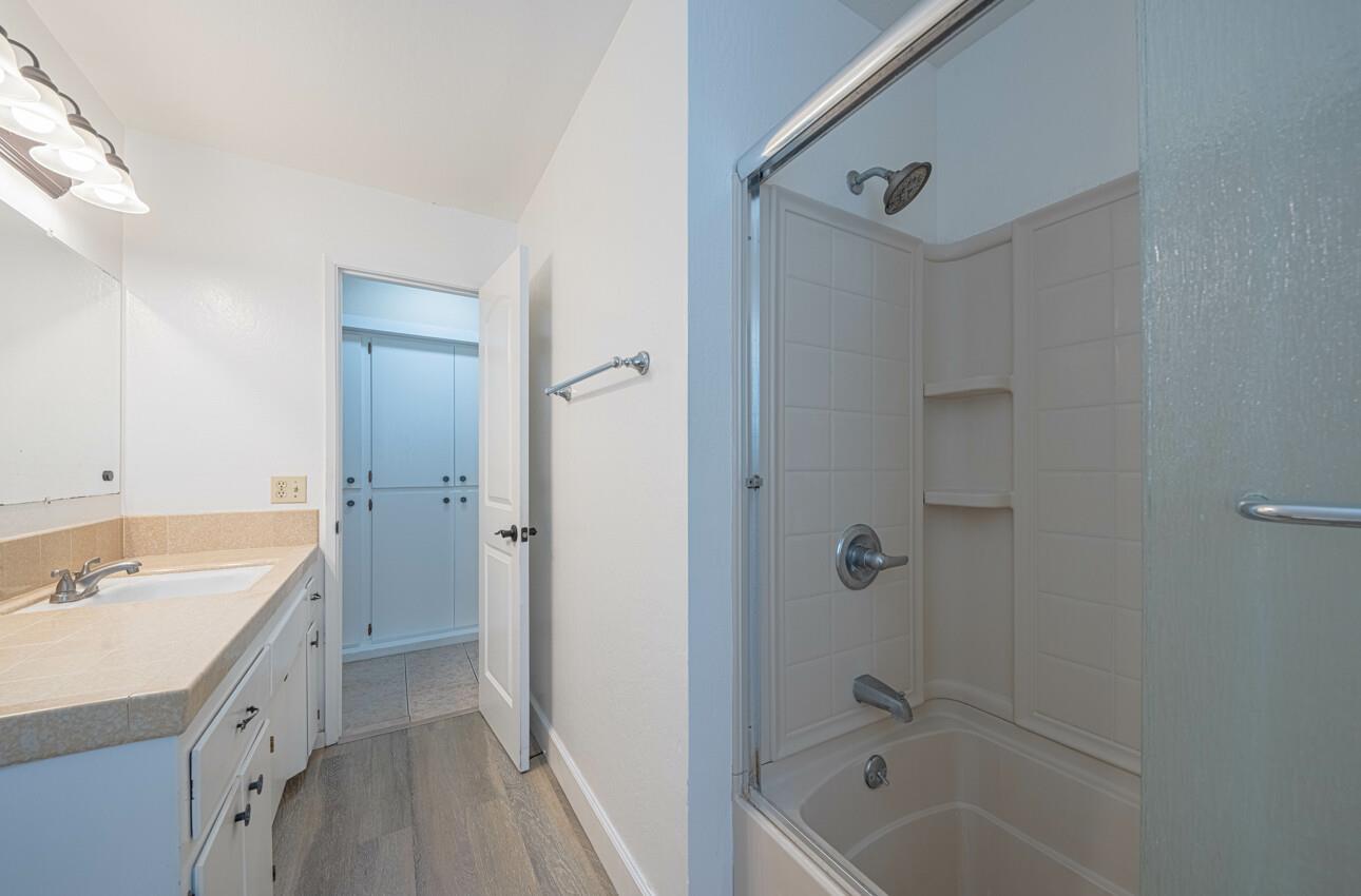 Detail Gallery Image 17 of 41 For 9773 Borromeo Dr, Salinas,  CA 93907 - 3 Beds | 2 Baths