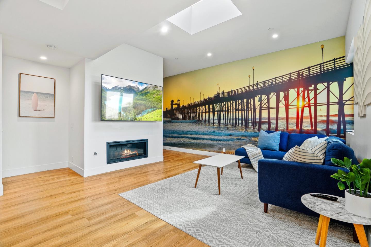 Detail Gallery Image 12 of 56 For 508 N Tremont St #B,  Oceanside,  CA 92054 - 3 Beds | 3/1 Baths
