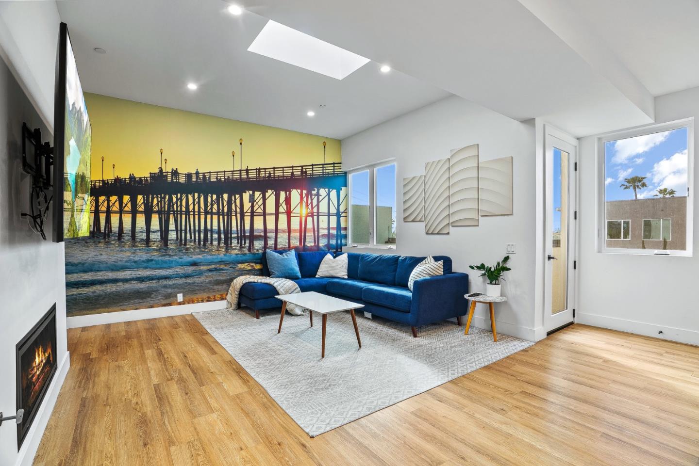 Detail Gallery Image 13 of 56 For 508 N Tremont St #B,  Oceanside,  CA 92054 - 3 Beds | 3/1 Baths
