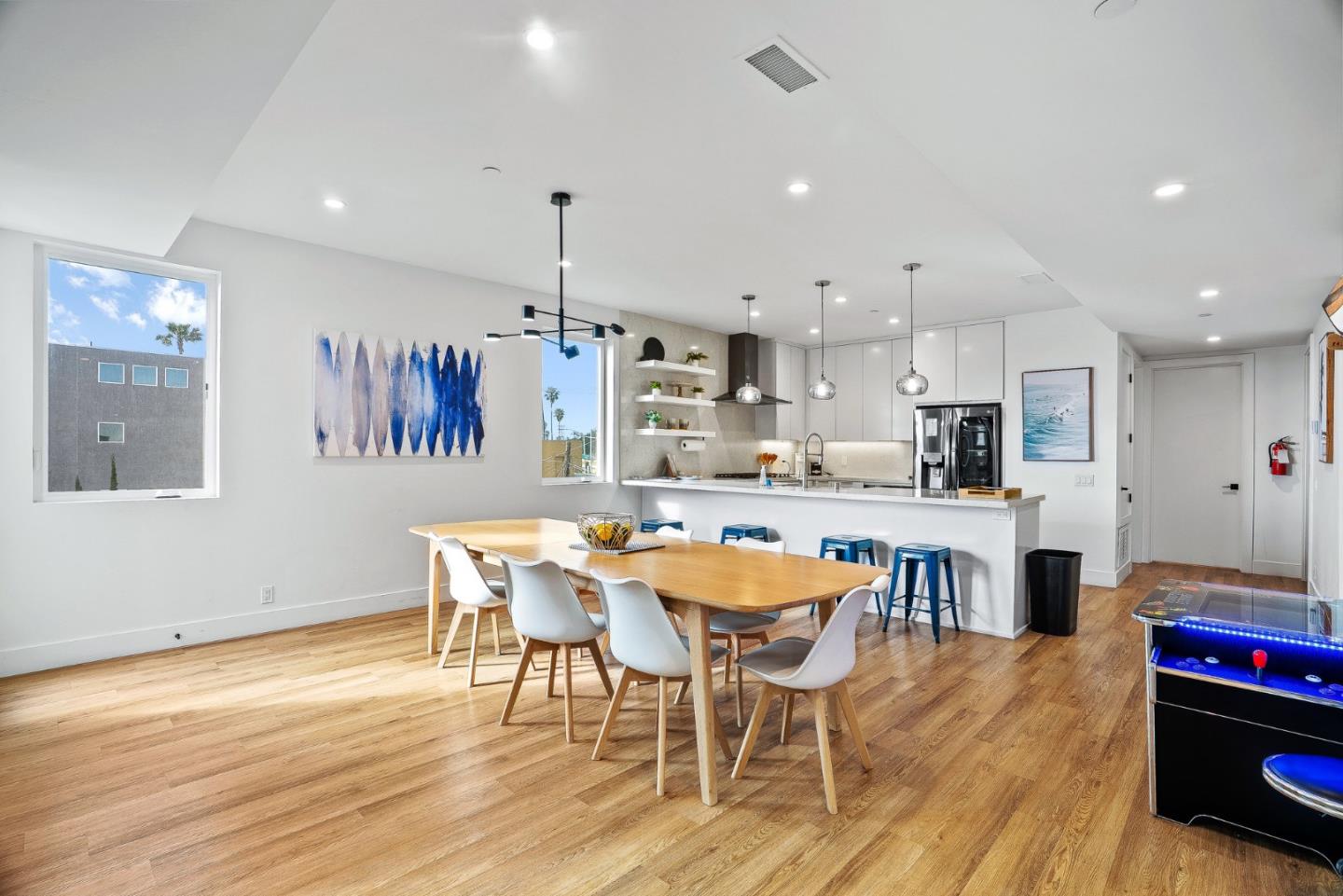 Detail Gallery Image 16 of 56 For 508 N Tremont St #B,  Oceanside,  CA 92054 - 3 Beds | 3/1 Baths
