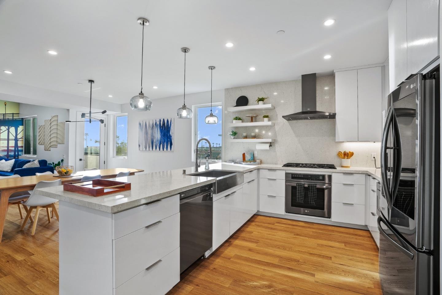 Detail Gallery Image 20 of 56 For 508 N Tremont St #B,  Oceanside,  CA 92054 - 3 Beds | 3/1 Baths