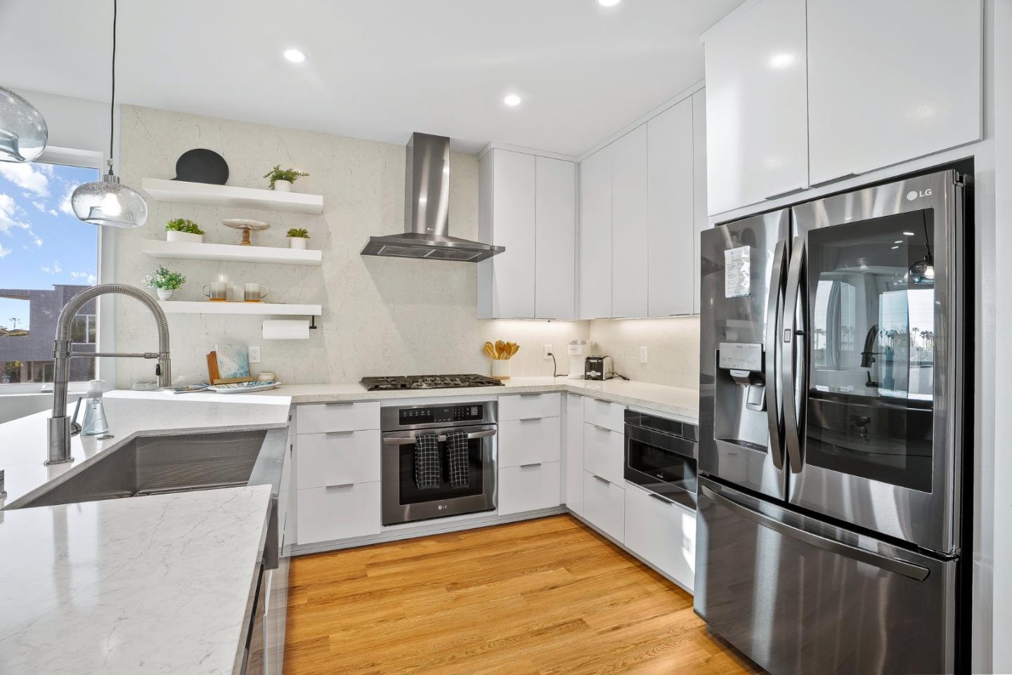 Detail Gallery Image 21 of 56 For 508 N Tremont St #B,  Oceanside,  CA 92054 - 3 Beds | 3/1 Baths