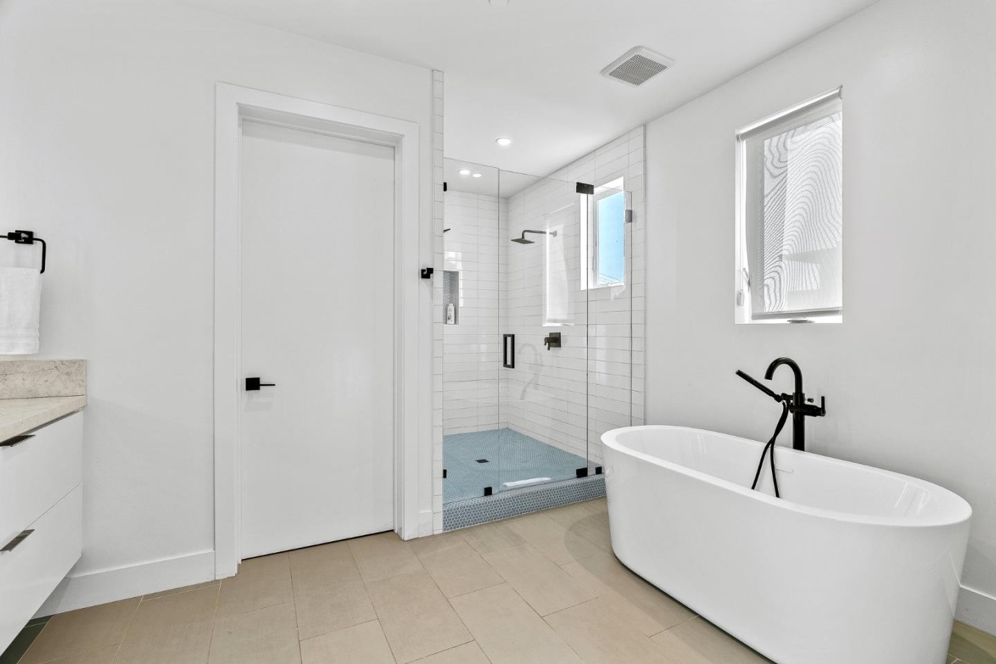 Detail Gallery Image 30 of 56 For 508 N Tremont St #B,  Oceanside,  CA 92054 - 3 Beds | 3/1 Baths