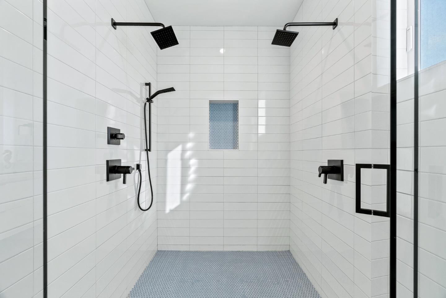 Detail Gallery Image 31 of 56 For 508 N Tremont St #B,  Oceanside,  CA 92054 - 3 Beds | 3/1 Baths