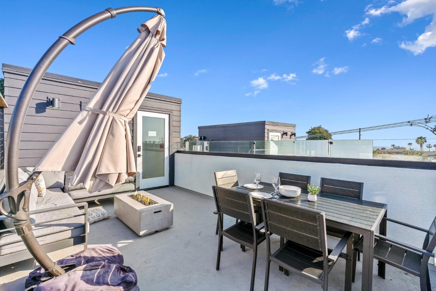Detail Gallery Image 36 of 56 For 508 N Tremont St #B,  Oceanside,  CA 92054 - 3 Beds | 3/1 Baths