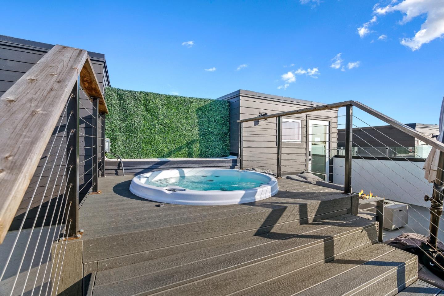 Detail Gallery Image 39 of 56 For 508 N Tremont St #B,  Oceanside,  CA 92054 - 3 Beds | 3/1 Baths