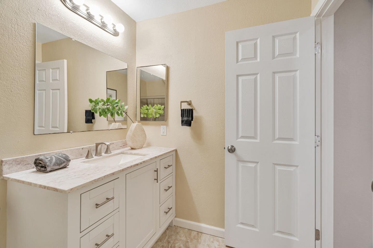 Detail Gallery Image 32 of 43 For 7145 Rouse Ct, San Jose,  CA 95139 - 3 Beds | 2/1 Baths