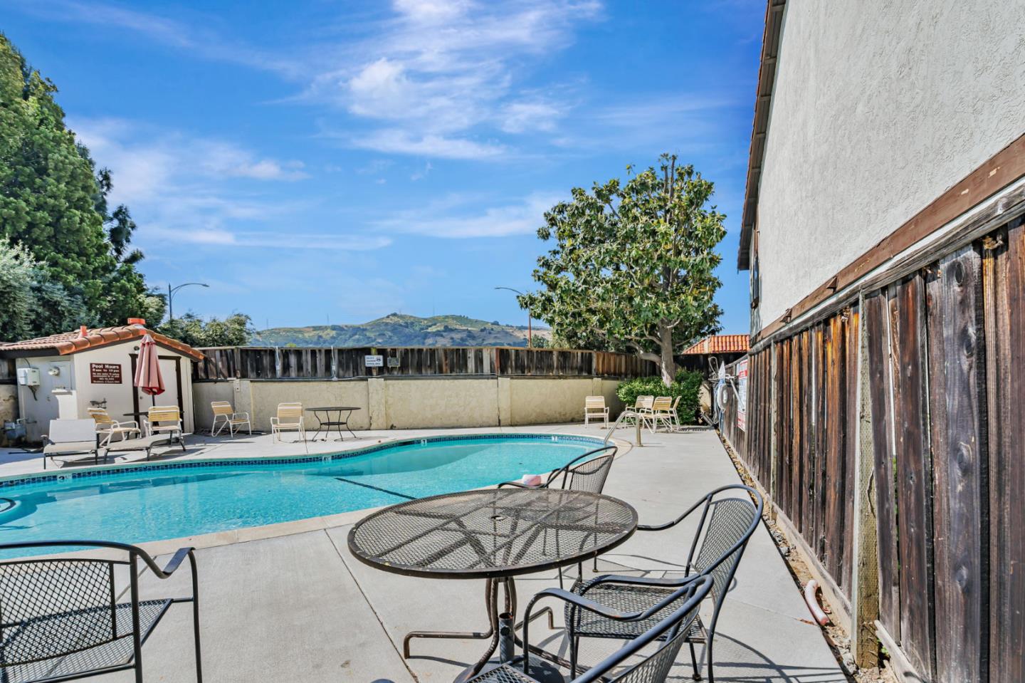 Detail Gallery Image 41 of 43 For 7145 Rouse Ct, San Jose,  CA 95139 - 3 Beds | 2/1 Baths