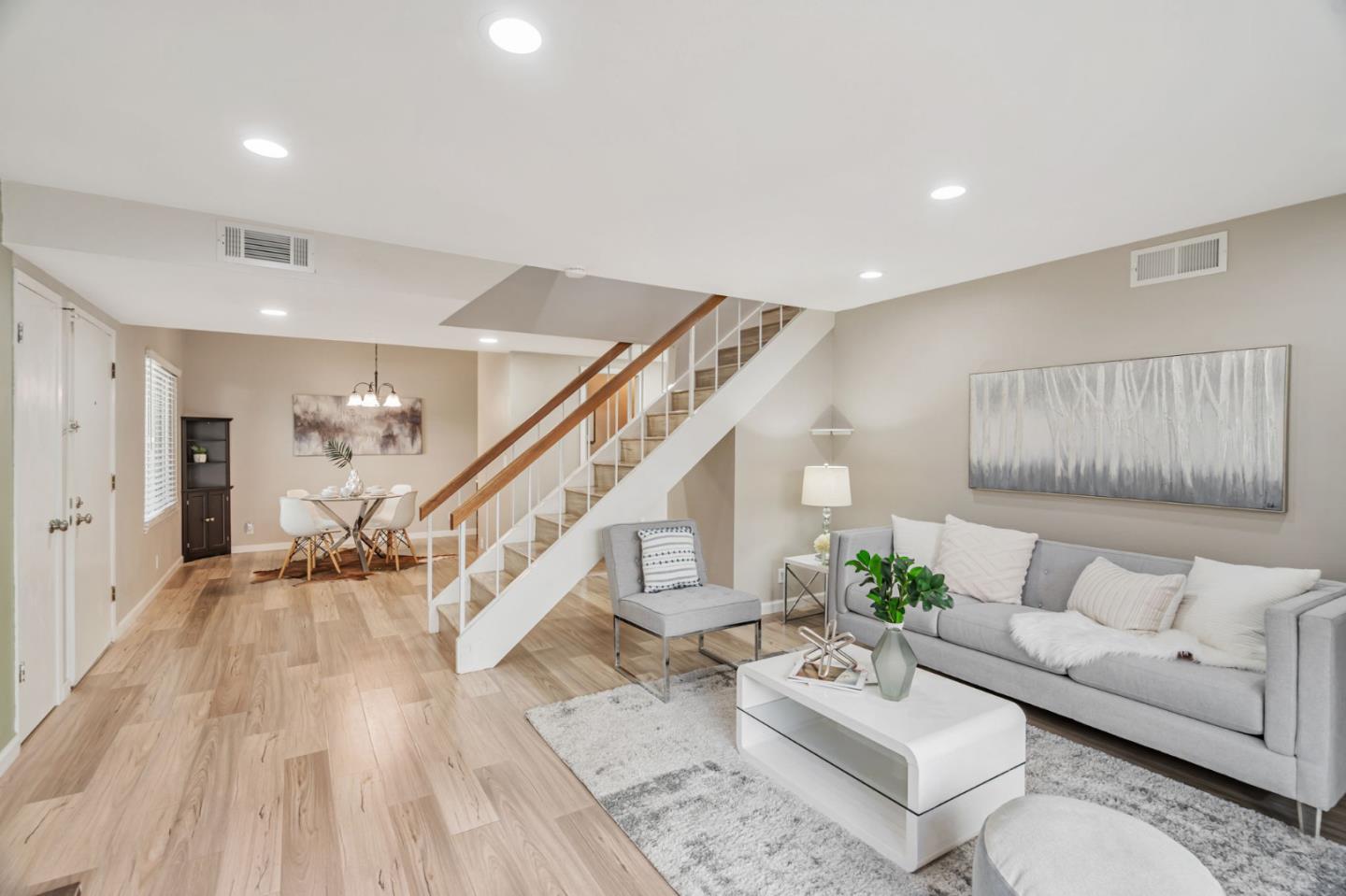 Detail Gallery Image 6 of 43 For 7145 Rouse Ct, San Jose,  CA 95139 - 3 Beds | 2/1 Baths