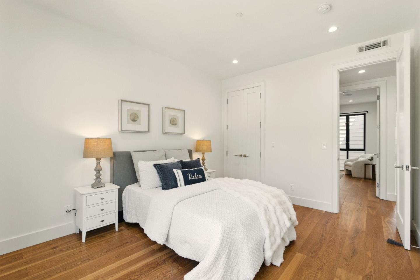 Detail Gallery Image 34 of 60 For 2175 Quesada Ave, San Francisco,  CA 94124 - 5 Beds | 3 Baths
